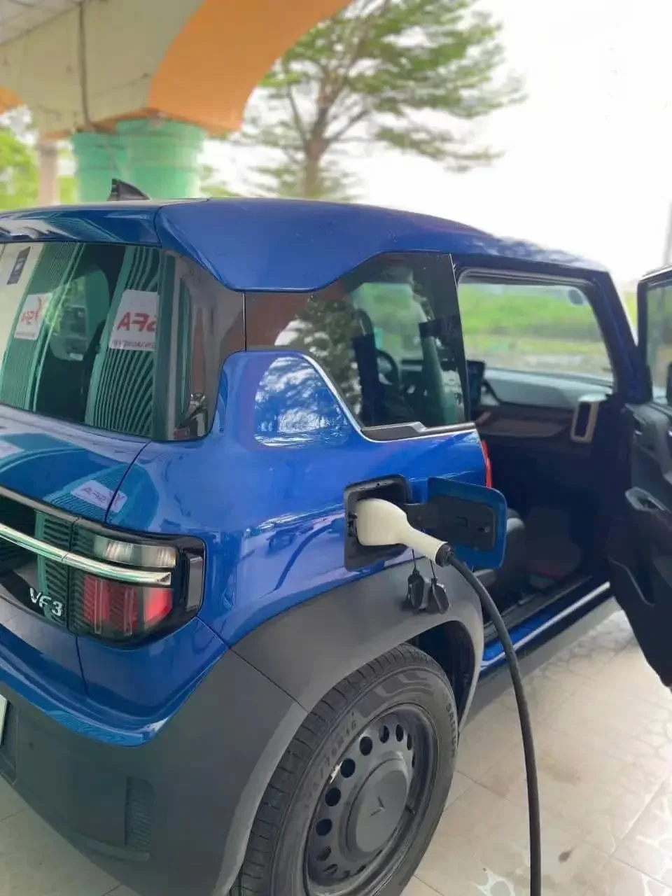MYT Vinfast CCS2 7KW 휴대용 DC 전기차 충전기 새 제품 전기차 충전소