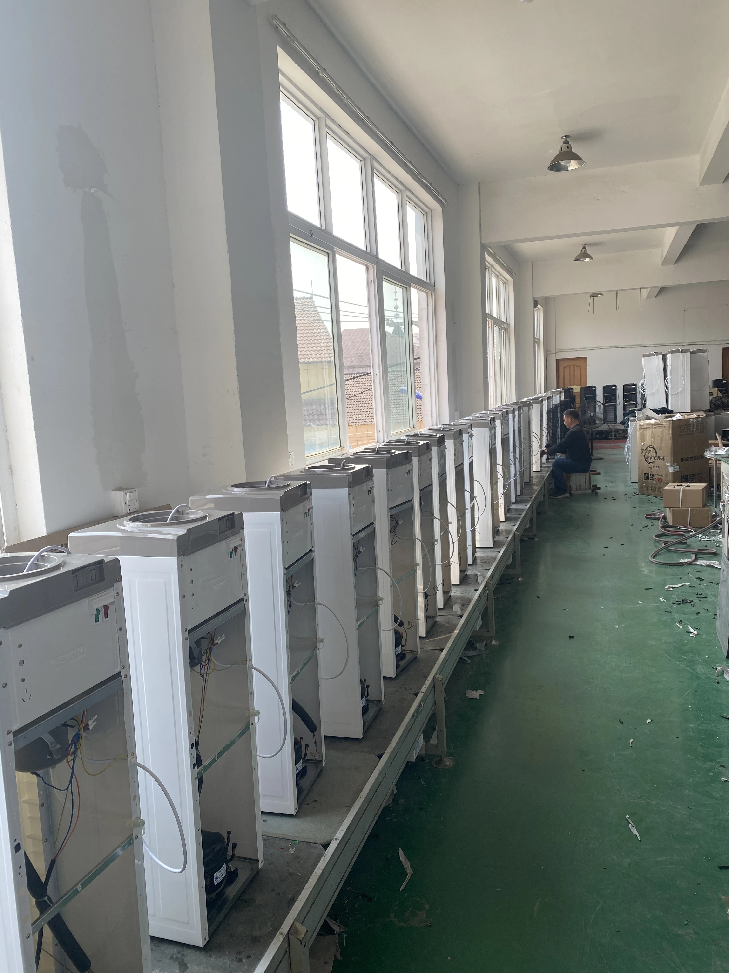 Slide image 06e8572895dd4519a69254bd94e93398