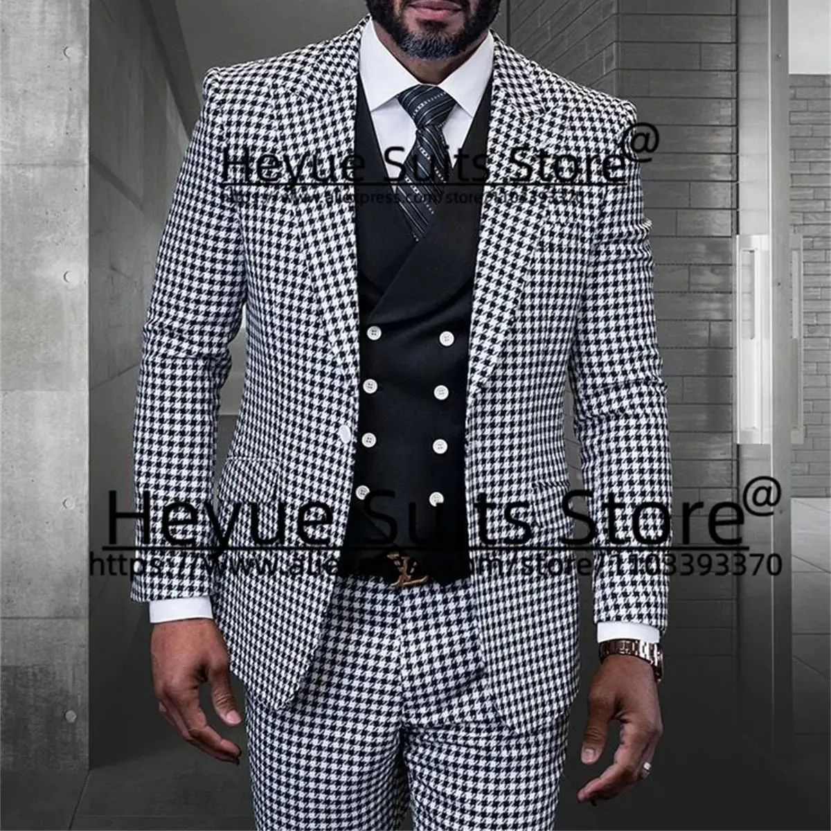 Luxuly Plaid Men Suits Tailor Made Slim Fit Peak Lapel Groom Prom Party  Tuxedos 3 Pieces Sets Elegant Jacket+Black Vest+Pants