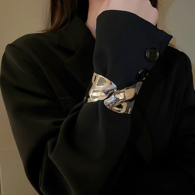 Geometric Alloy Bracelet for Women - Image 29