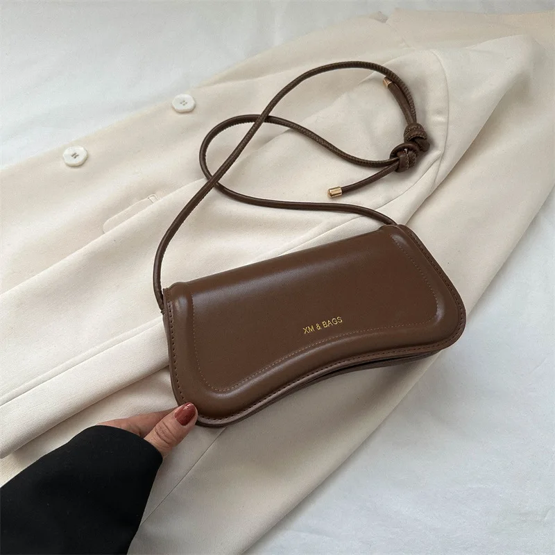 Women's Cross Shoulder Bag PU Leather Underarm Bag Small Bag with Handle Wallet