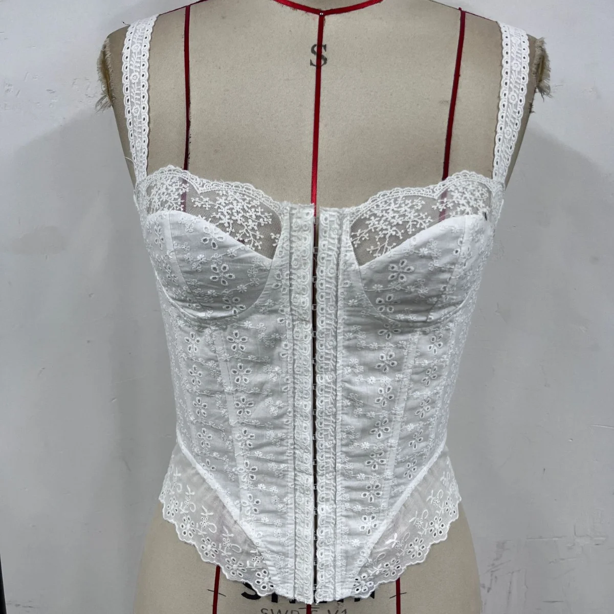 White Corset Crop Tops Vest Women Elegant French Square Neck Sleeeveless Bodycon Tank Top 2025 Summer Streetwear Fashion T-shirt