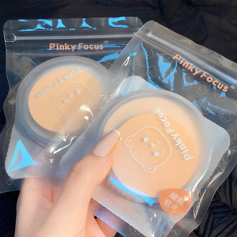 Face Powder Pressed Powder Foundation with Powder Puff Makeup Concealer
