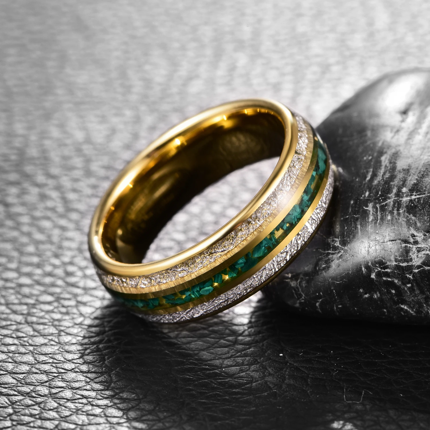 Nuncad 8mm Gold Inlaid Meteorite Green Gravel Tungsten Carbide Ring For Men Groove Comfort Fit Engagement Wedding Rings
