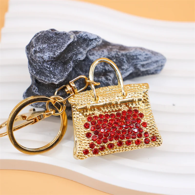 BB Accessories Portachiavi Con Lettera A E Strass | Metallo Argentato | Regalo Personalizzato