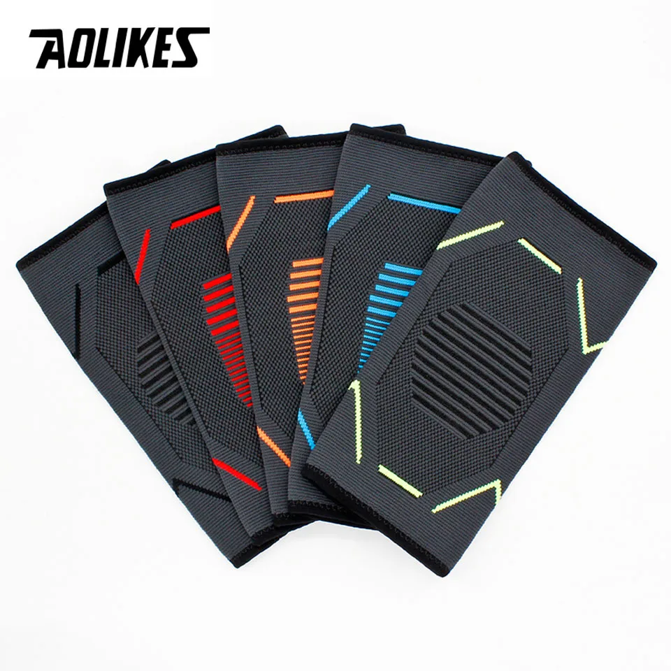 Elbow Brace AOLIKES Compression Sleeve Arm Support Forearm Pain Relief Pads For Tendonitis Tennis & Golfers Elbow
