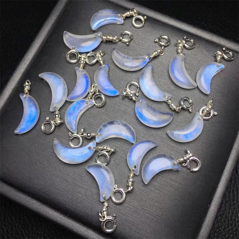 

2PCS Natural Blue Moon Stone Moon Pendant Crystal Jewelry Semi-Precious Stones For Wife Daughter Gifts