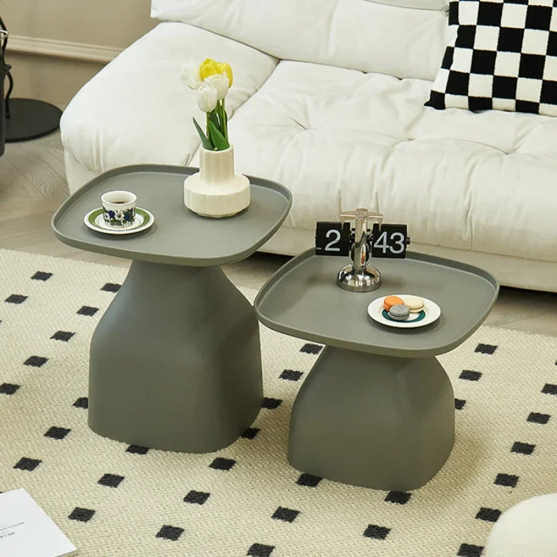 Nordic Designer Sofa Side Table Simple Multifunctional Plastic Coffee Table Fashionable Creative Flower Modern Side Tables