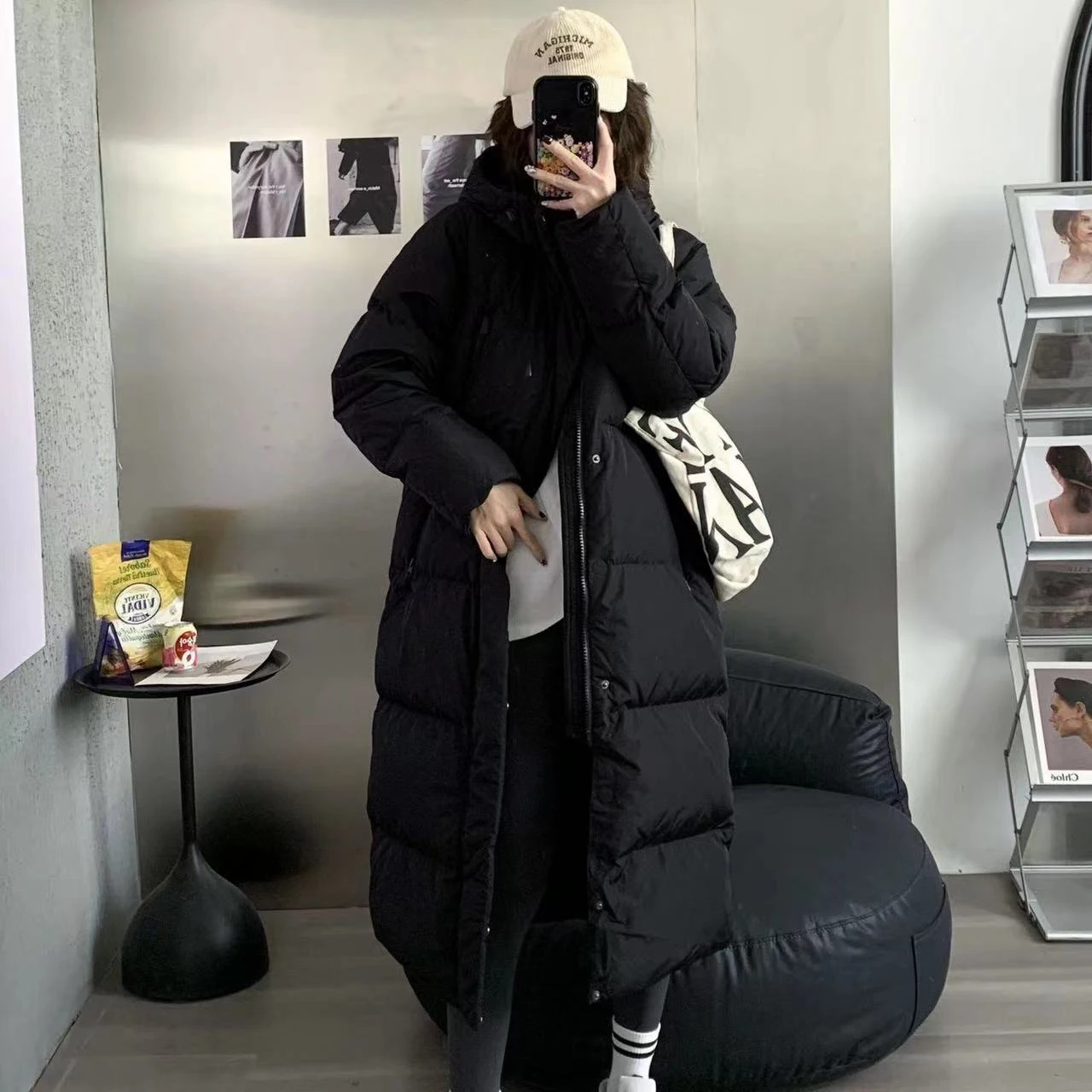 Рисунок 2 - Парная длинная пуховая куртка с