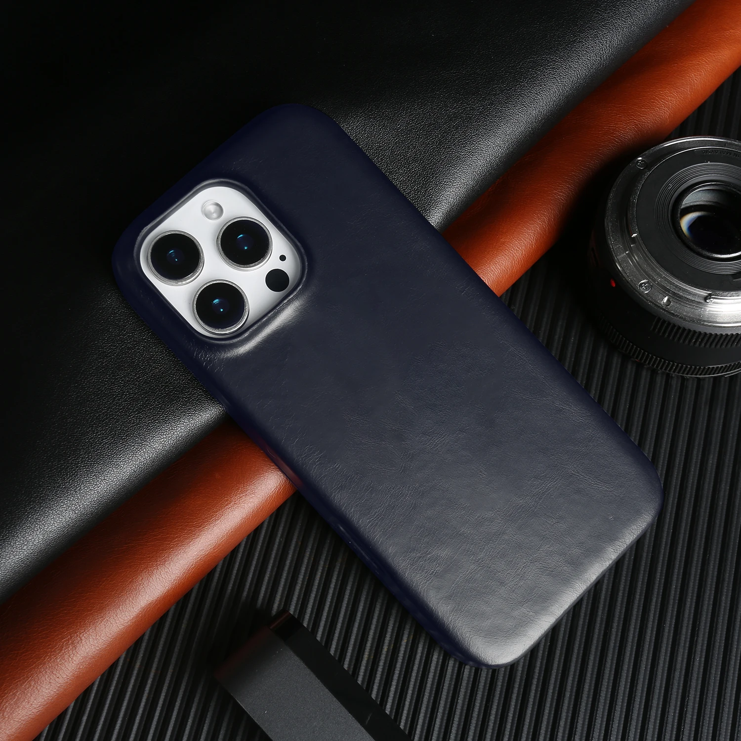 Luxury Vintage Genuine Leather Phone Case - Retro Edition