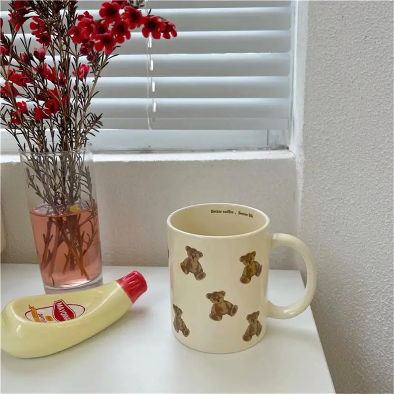 Ceramic Mug Cream Retro Bear Cup Large Capacity Milk Coffee Cup Cute Breakfast Cup Creative Couple Mug Christmas Birthday Gift