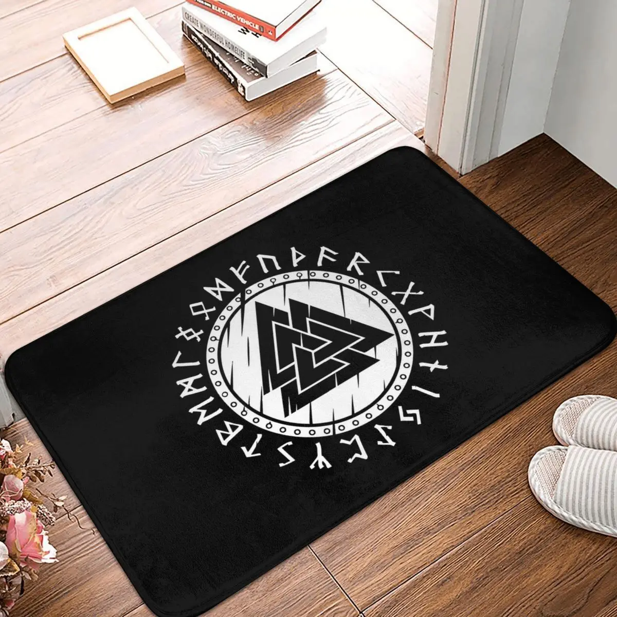 Scandinavo Shield Norse Rune Valknut Art White Viking Antiscivolo Zerbino Tappeto Bagno Camera Da Letto Mat Preghiera Arredamento Per Interni