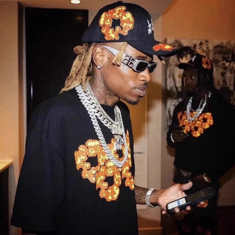 Kanye DT Flame Kapok Co Branded Round Neck 1:1 Short Sleeved T-shirt for Men and Women Printed Tshirts Tees Spring Summer