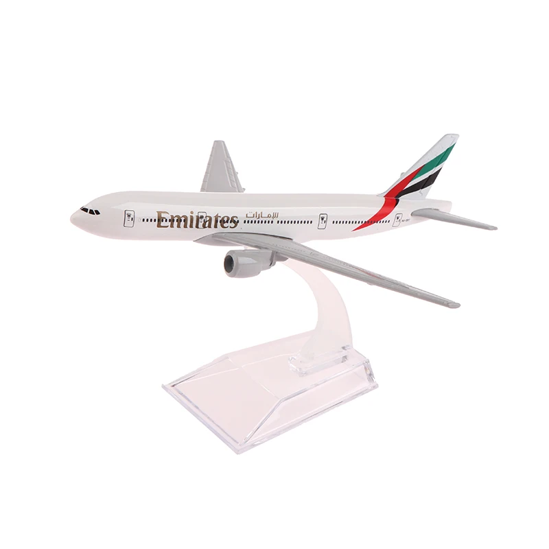 

1:400 Scale Metal Aircraft Replica Emirates Airlines 777 Airplane Diecast Model Aviation Plane Collectible Toys for Boys