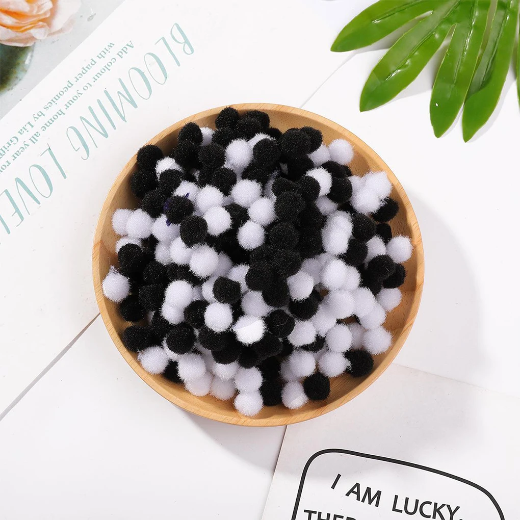 Рисунок 6 - надежные разноцветные помпоны