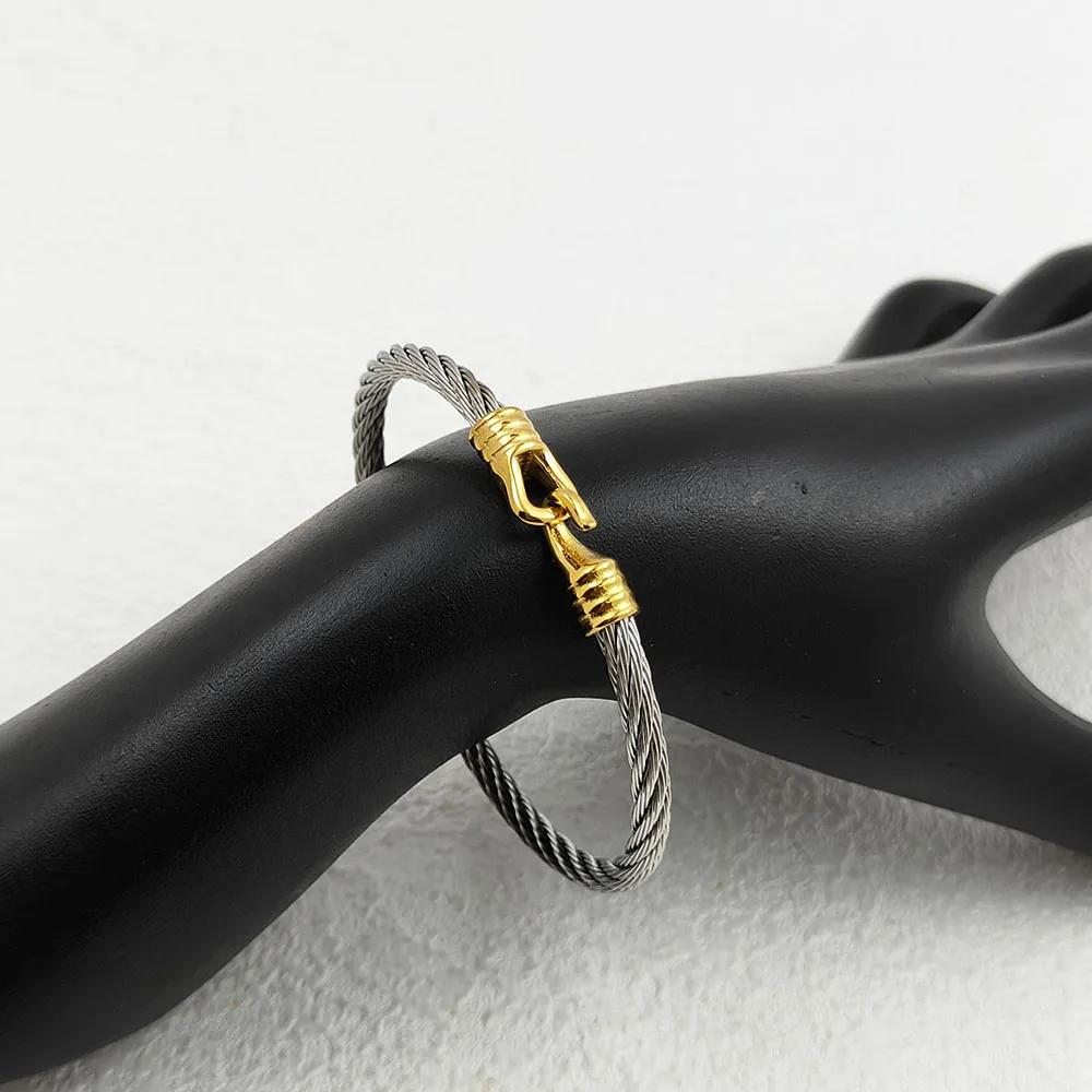 Creative wire rope and hook-shaped stainless steel 18K women's bracelet, light luxury and versatile wear 5