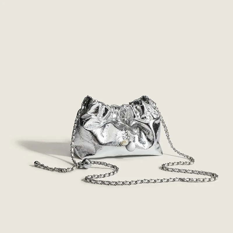 Fashion Women Shoulder bags small chain flap bags for Ladies Handbag Female Clouds messenger Bags phone wallet bolsas silver
