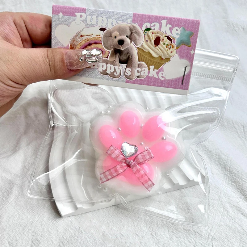 Cute Cat Paw Squeeze Toys Stress Relief Toys Creative Slow Rebound Kawaii Decompression Toy Gift Soft Funny Pinch Toy Kids Gift 4