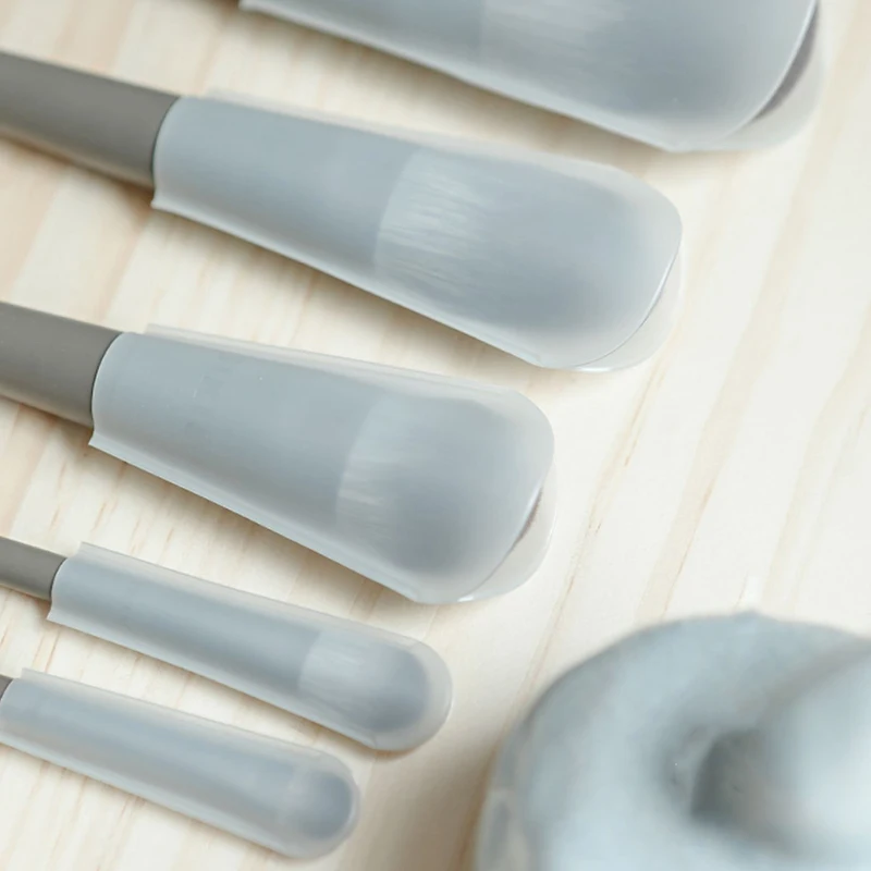 Makeup Brushes Guards Protectors Case Cover Cosmetic Brush Head Holder