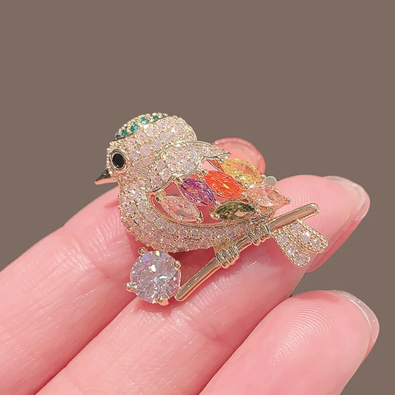 1PC 동물 새 배지 브로치 핀 크리스탈 반짝이 브로치 레이디를 위한 라인스톤..