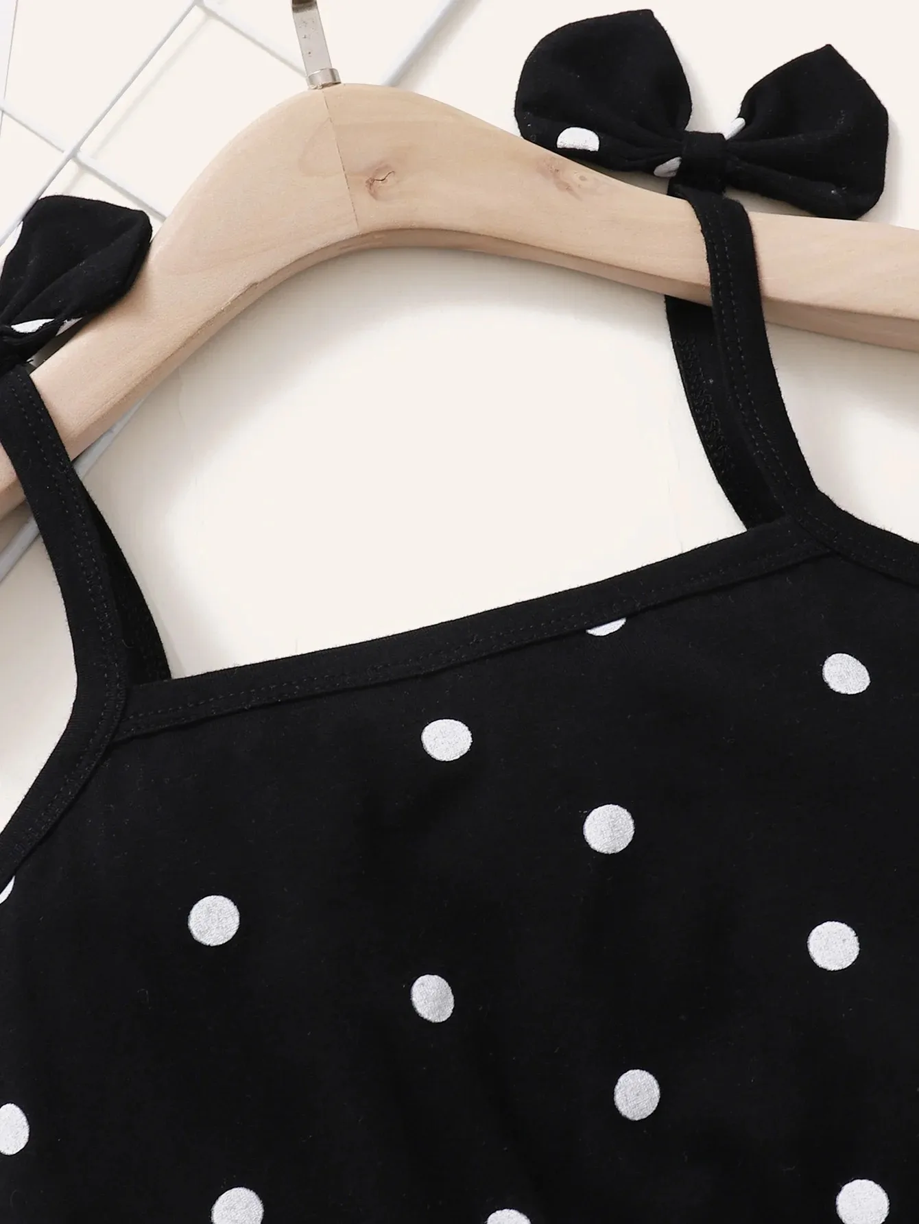 Girl's Fashion Polka Dot Spaghetti Strap with Tutu Set 2