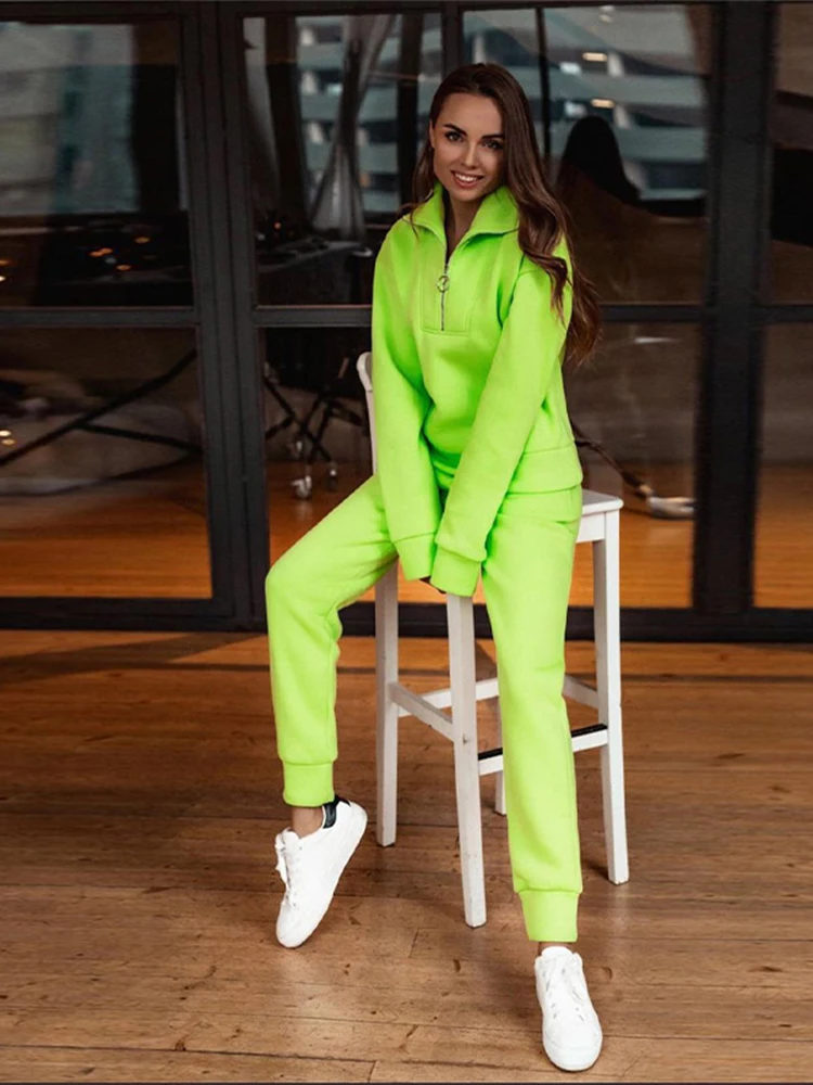 Fluorescent Green