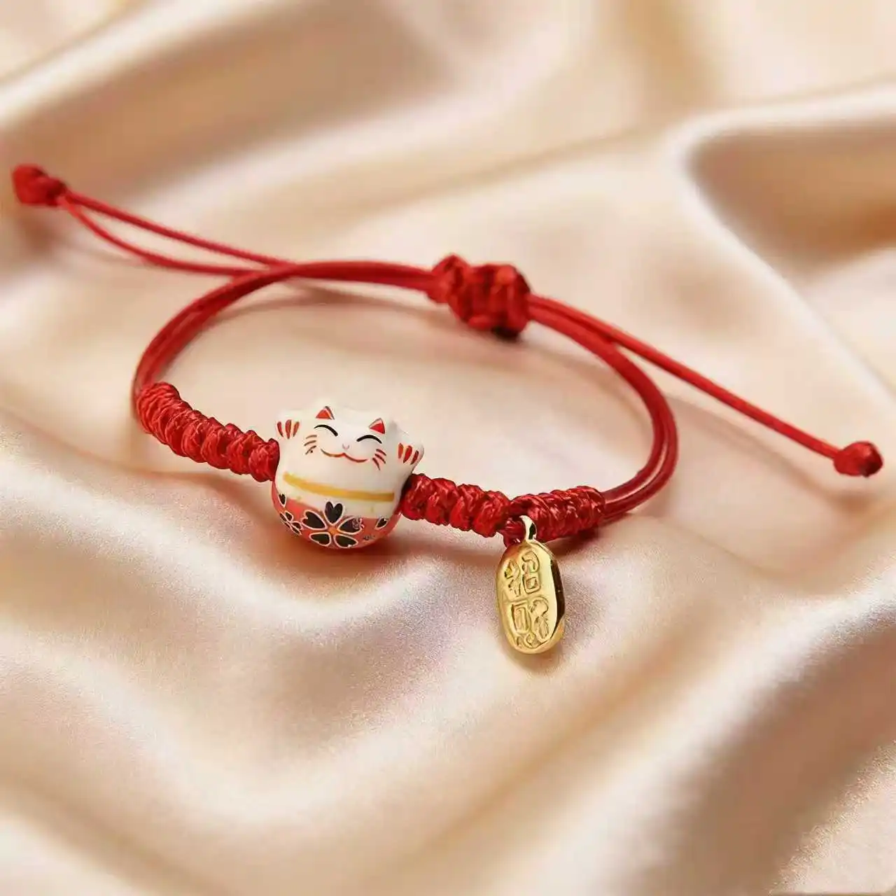 Lucky Cat Bracelet