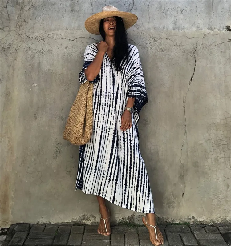 Fashion Casual Striped Print Long Dresses Women Bohemian V-neck Bat Sleeve Loose Slit Beach Dress Summer New Beachwear Vestidos 181 Fashion Casual Striped Print Long Dresses Women Bohemian V-neck Bat Sleeve Loose Slit Beach Dress Summer New Beachwear Vestidos