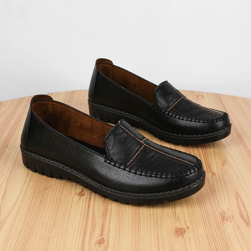 Summer Women Casual Shoes Leather Designer Slip-on Loafers Lightweight Mom's Moccasins women shoes