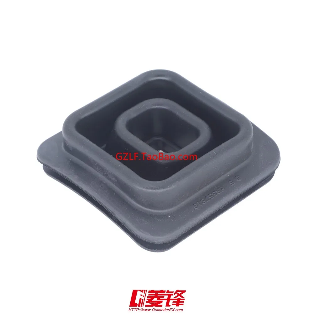 BOOT,CLUTCH RELEASE FORK MR357819 for Mitsubishi PAJERO V65 V66 V67 V68 V73 V75 V76 V77 V78 V86 V87 V88 V93 V97 V98