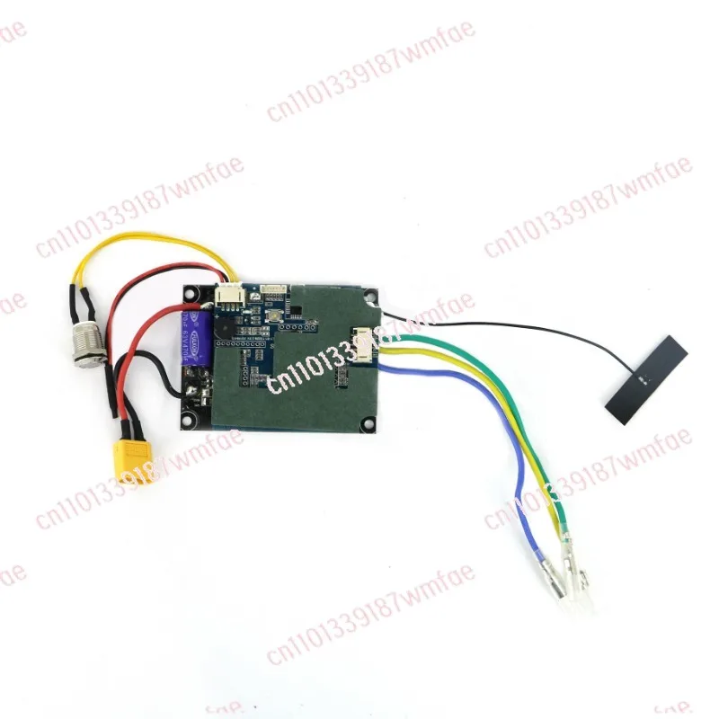 전기 스쿠터 6374 5065 모터용 2.4g 원격 제어 기능이 있는 유도형 단일 채널 속도 컨트롤러 ESC