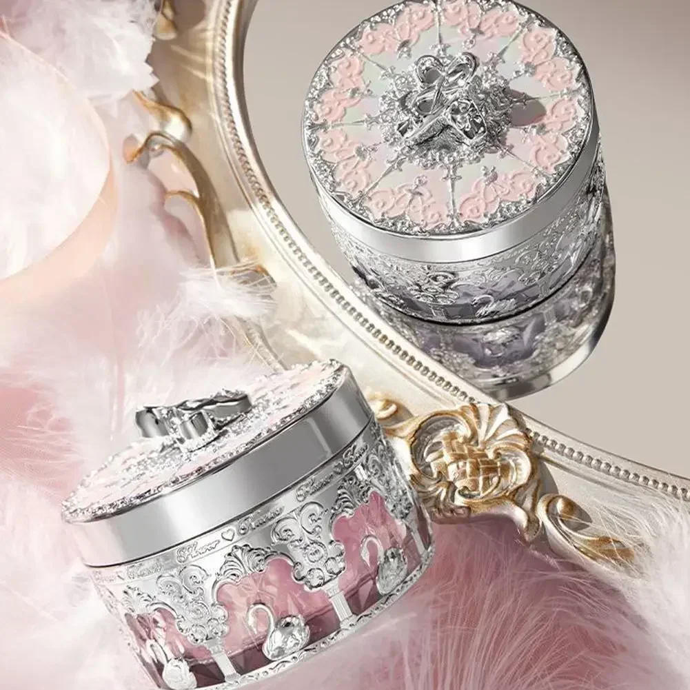 Flower Knows Swan Ballet Setting Rose Scent Loose Powder Makeup Matte Finishing Oil Control Setting Powder Make-up For Women setting powder loose powder face powder