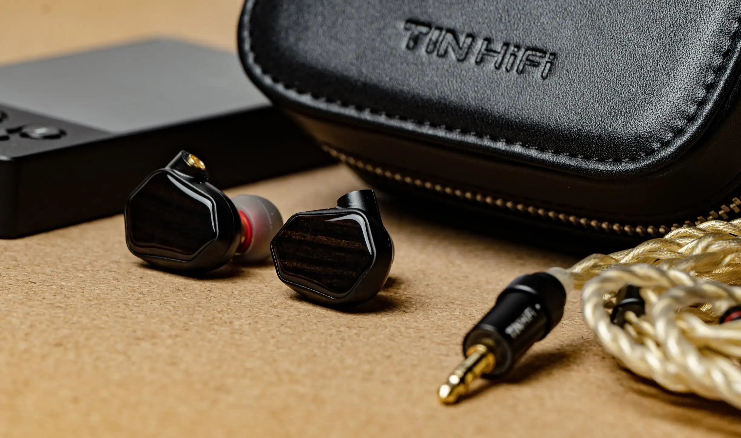 TINHIFI T7　1DD TINHIFI T7 Flagship Dynamic Driver In-Ear Monitor Hifi