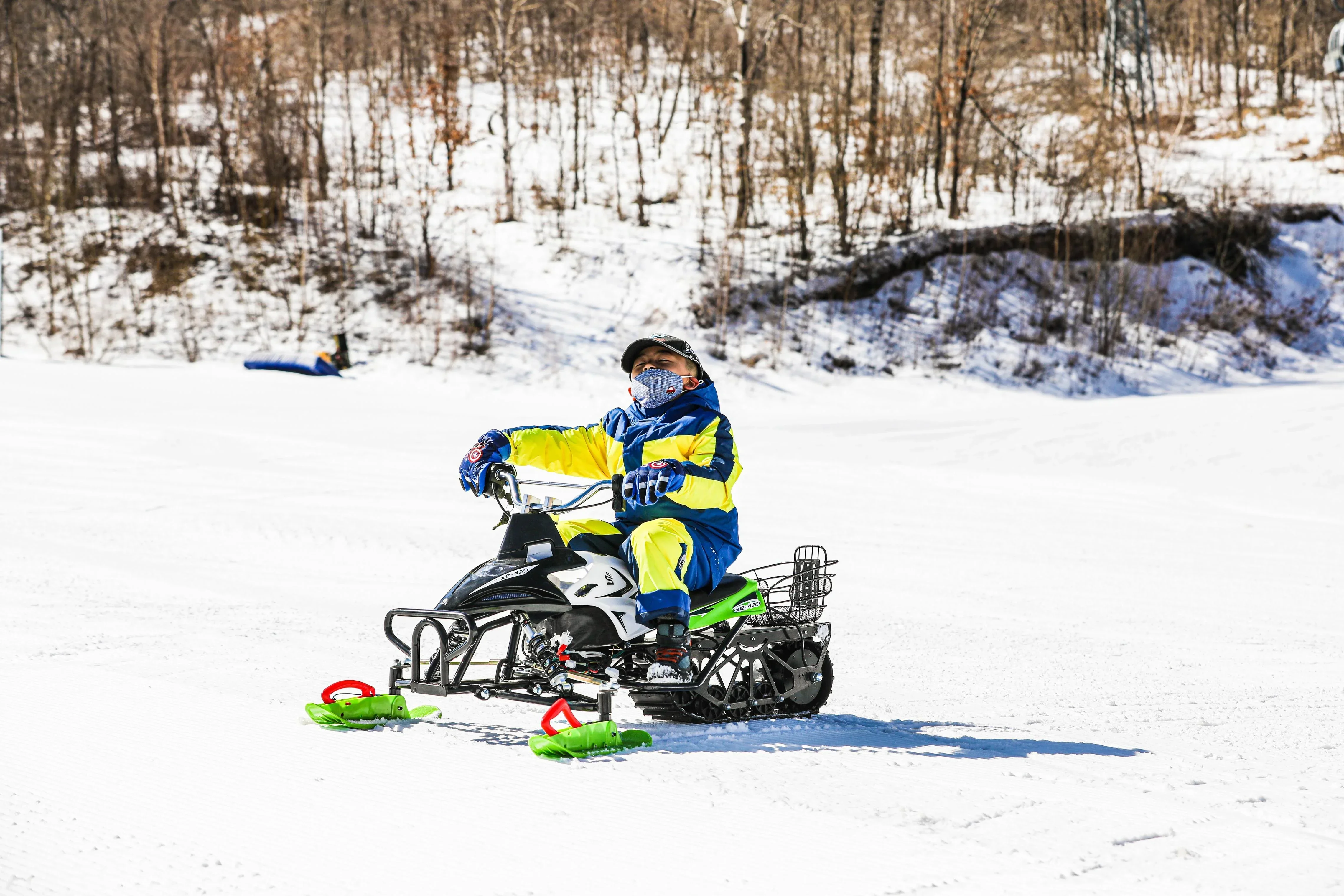 Sopop 800W/48V Electric Winter Sledge Snow Racer Snow Snowmobile Steering Wheel Ride On Grass Sand Scooter
