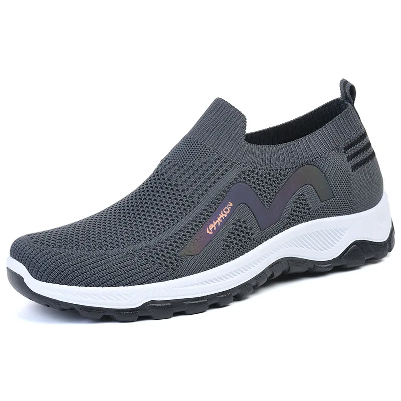 Hot selling knitted mesh men's sports shoes in spring and summer, soft sole, anti slip and wear-resistant dad's shoes
