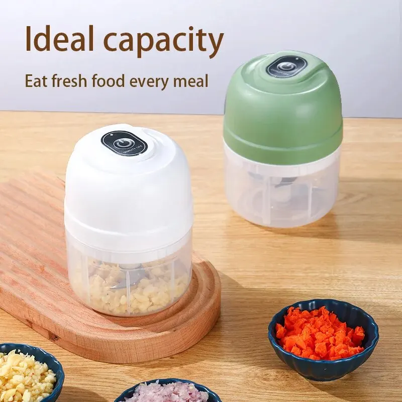 Electric Garlic Purer 250ML Mini Electric Garlic Chopper USB Charging Ginger Vegetable Cutter Food Chopper Kitchen Tools