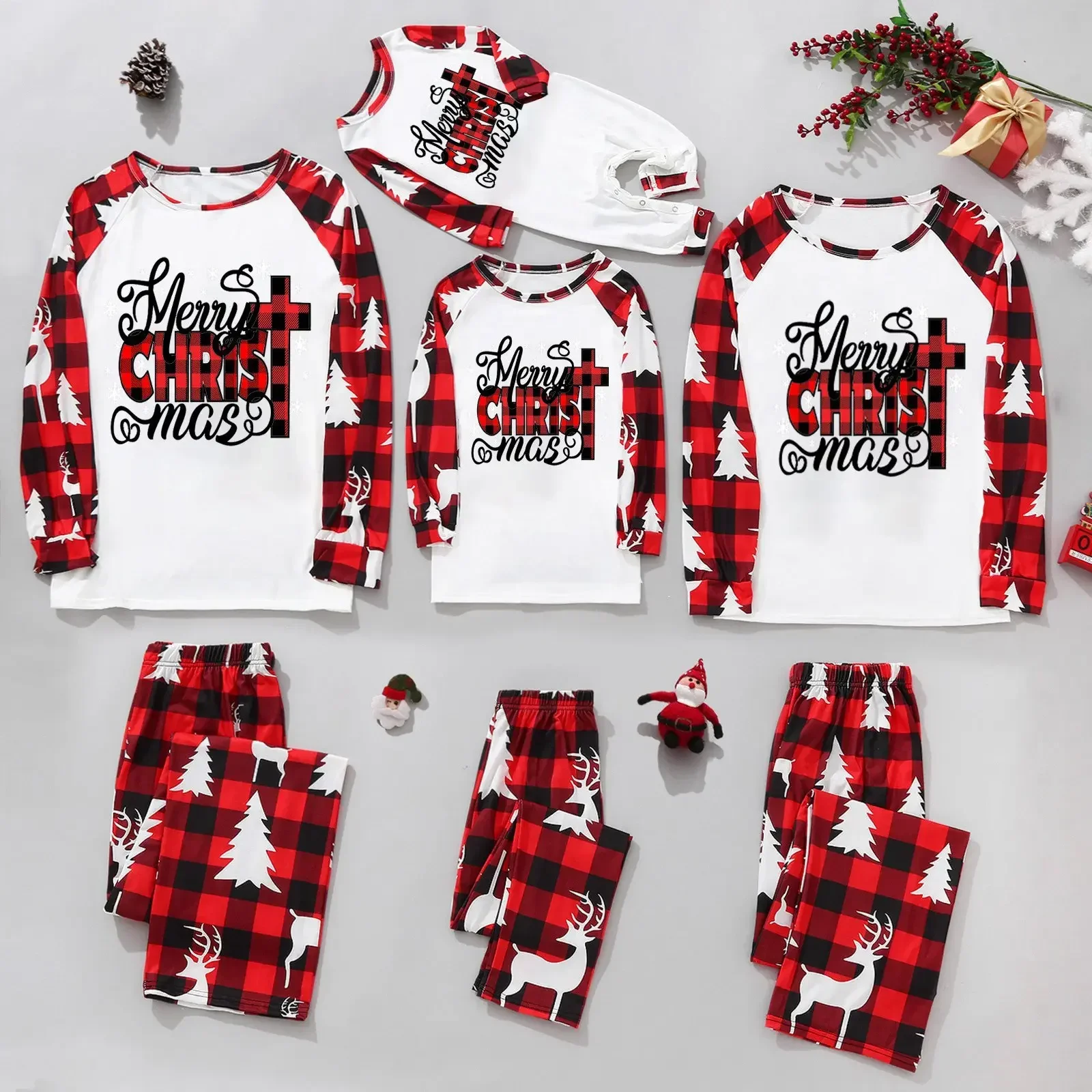 Conjunto de pijama con estampado de ciervo y alce para Navidad de invierno 2025, conjunto a juego para mamá, hija, papá e hijo, ropa de dormir suave y bonita, aspecto familiar navideño