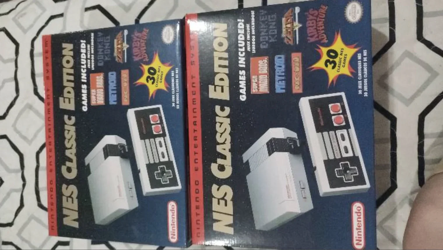 SNES 레트로 클래식 핸드 헬드 비디오 게임 플레이어 TV 미니 게임 콘솔 용 새로운 슈퍼 HD 출력 듀얼 게임 패드가있는 21 개의 게임 내장