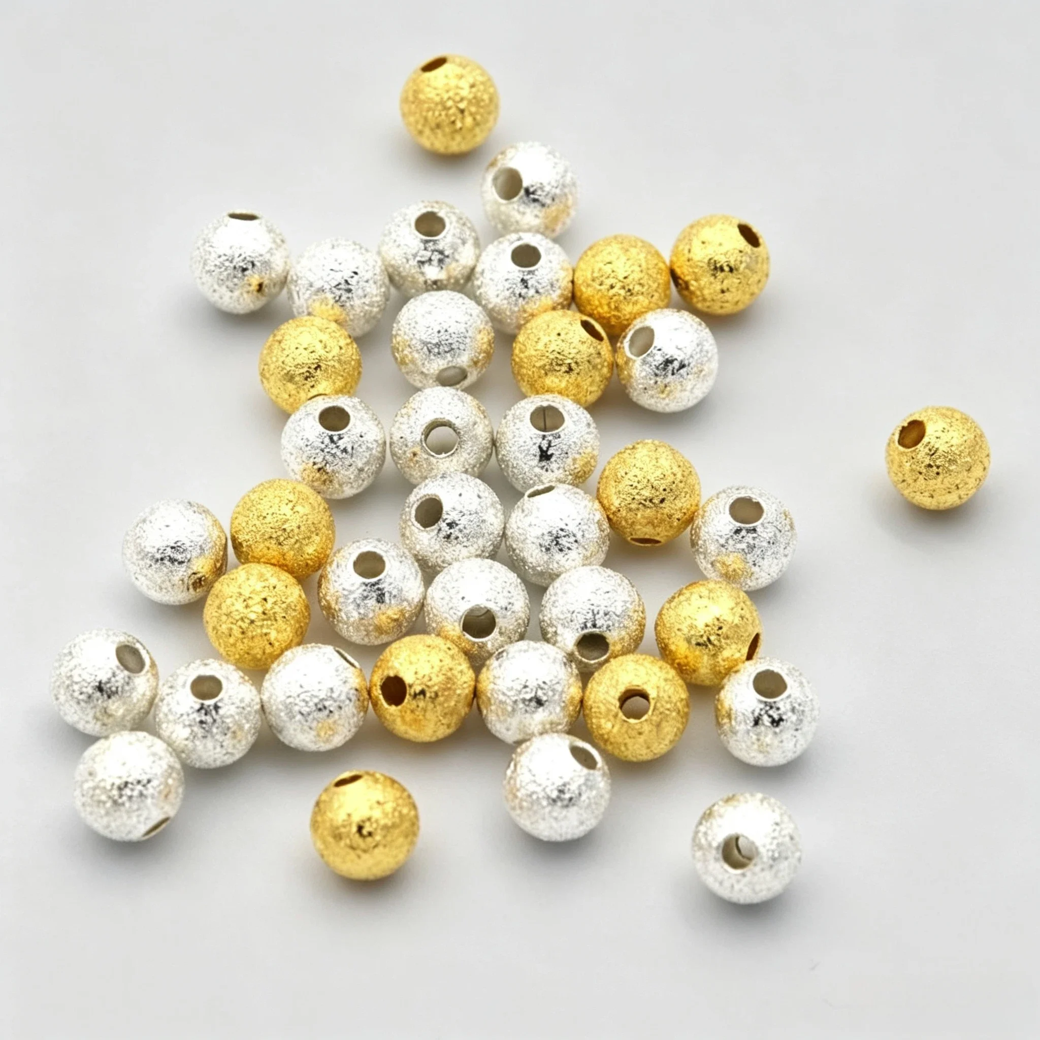Vergoldete Silberfarbe Spacer Seed Ball Frosted Metallperlen für Schmuckherstellung Perlenarbeiten Handarbeit Diy Zubehör Großhandel