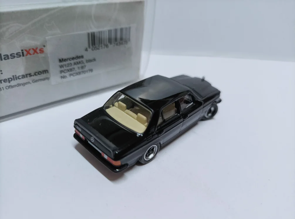 Se92847bcec2f446884151a205d82431c4