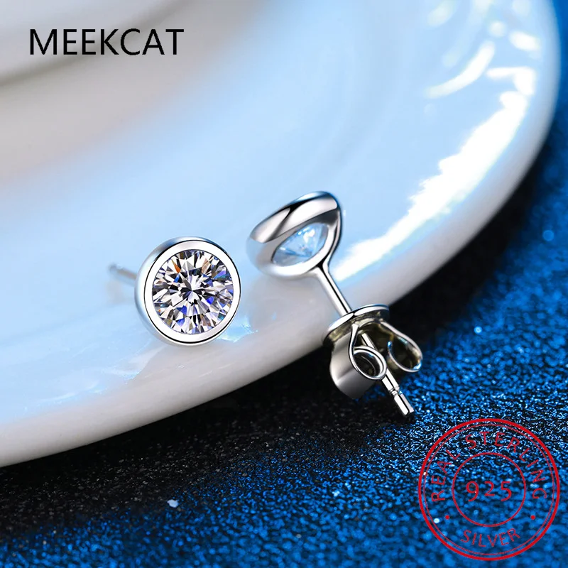 Серьги-гвоздики женские и мужские из серебра 0,6 пробы с бриллиантами