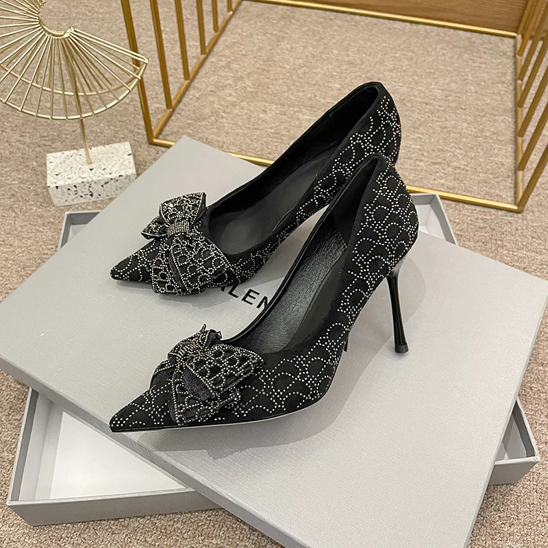 

Luxury Wedding Shoes Women 2024 Spring Brand Designer High Heels Pumps Woman Thin Heeled Party Pumps Ladies Shoes Stiletto