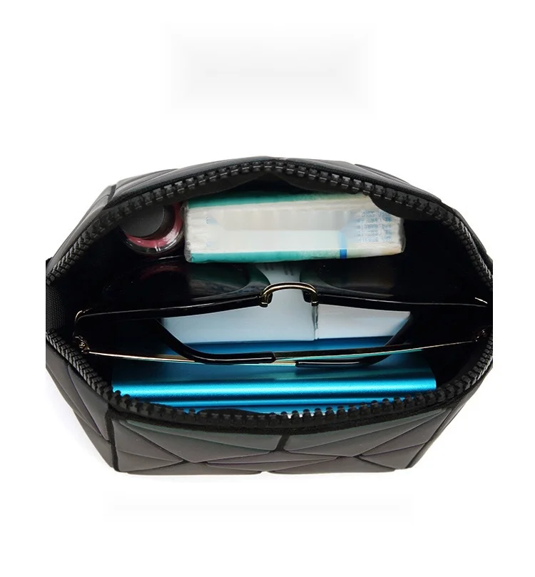 BULUOGE Lingge Small Glow Order Fashion Geometry Makeup Bag_voghion.com