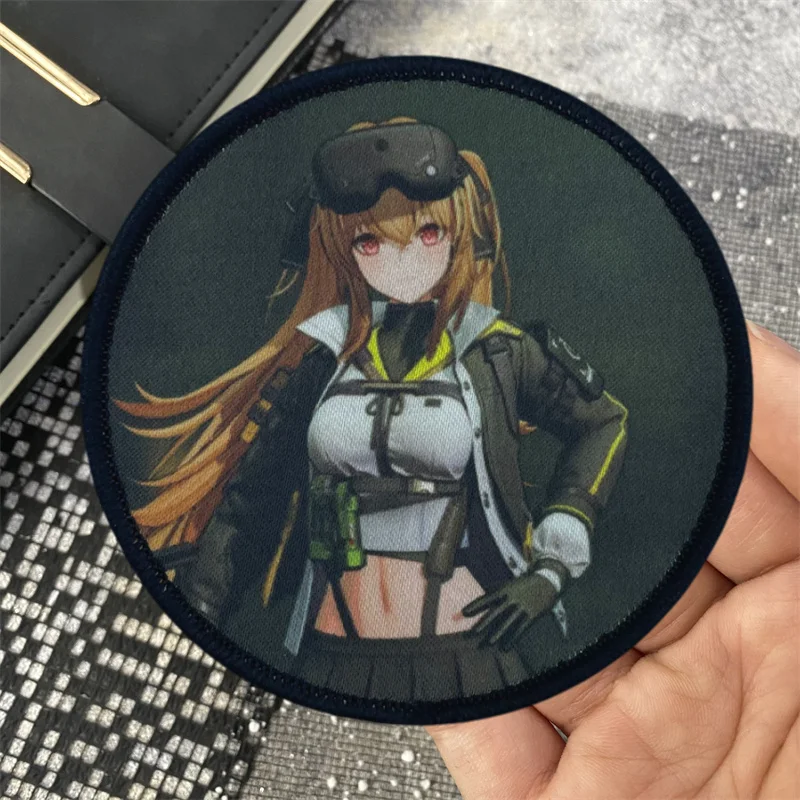 Girl Front Line Series Armband mit Klettverschluss, personalisiertes Armband, militärischer taktischer Aufnäher, schöne Mädchen-Rucksack-Aufkleber