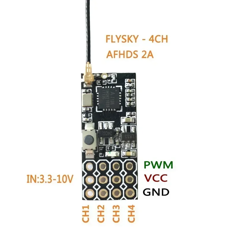 Récepteur Flysky FS2A 4CH Mini AFHDS 2A PWM à côté d'une télécommande pour illustrer la compatibilité i6 i6X i6S