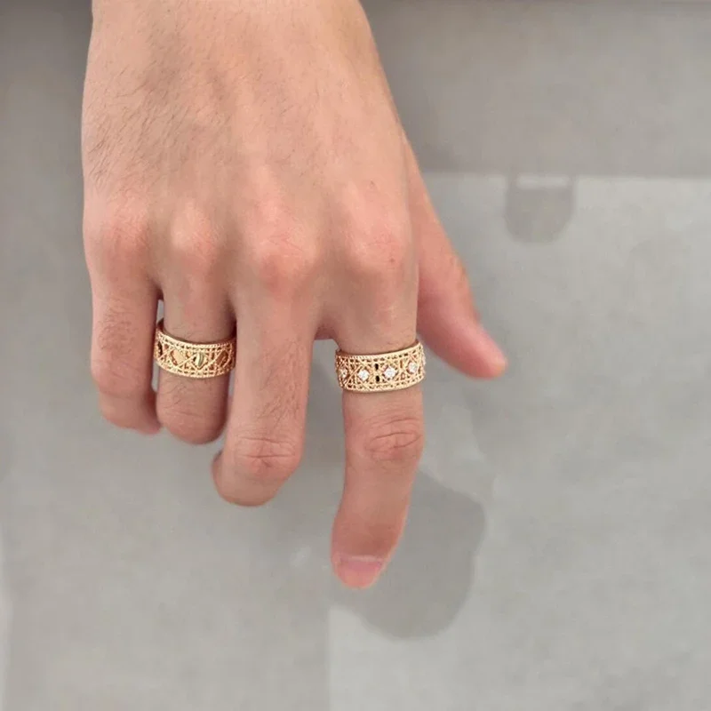 Se93065dce5314a55b895ced57b632cf9o