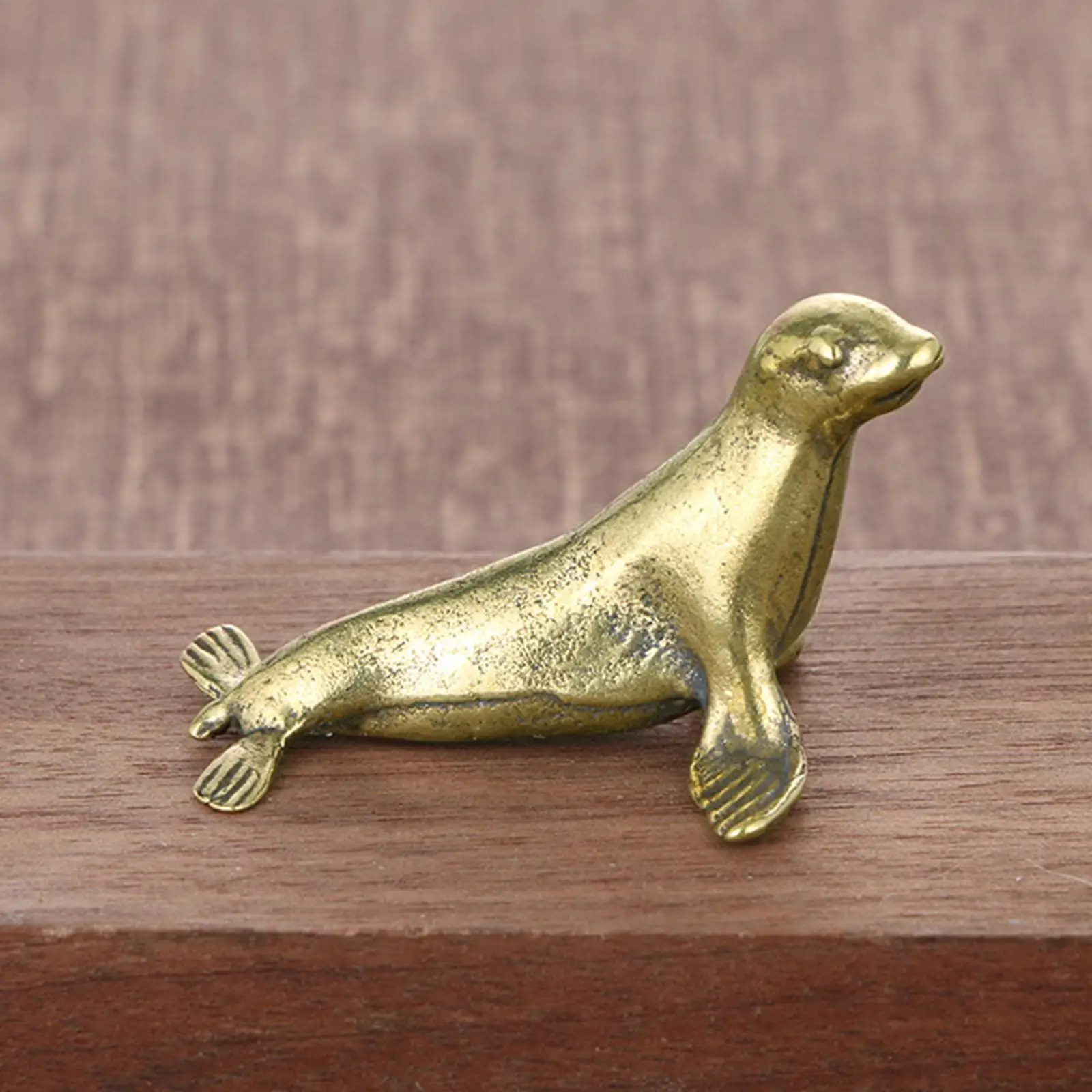 Brass Seal Ornament Copper Seal Sculpture Lifelike Desktop Decor Crafts Toy Handmade Mini for Hotel Cafe Office Dorm Bedroom