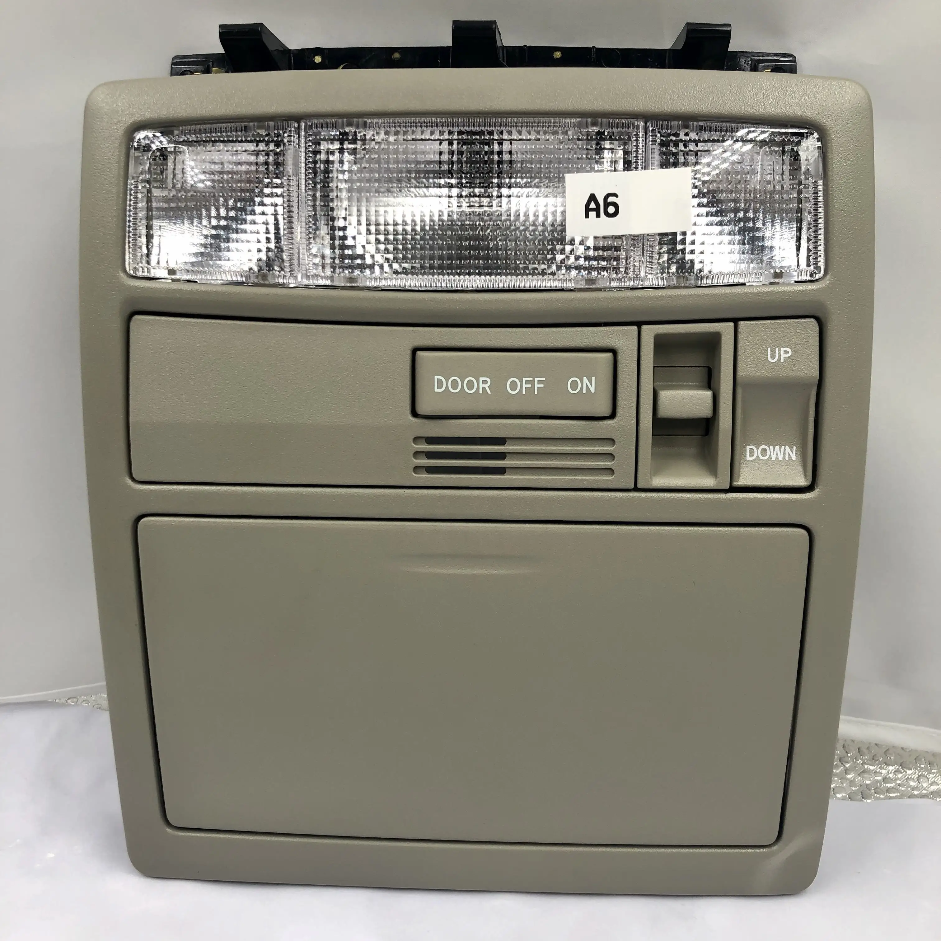 SunglassHolderCeilingInterestDomeLampForToyotaCamry20072011