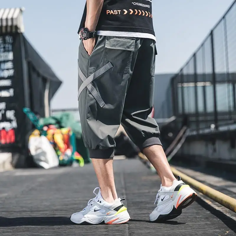 Summer Men Shorts Multi-pocket Sweatpants Streetwear Casual Loose Jogger Pants Elastic Waist Solid Luxury High-end Men Clothing