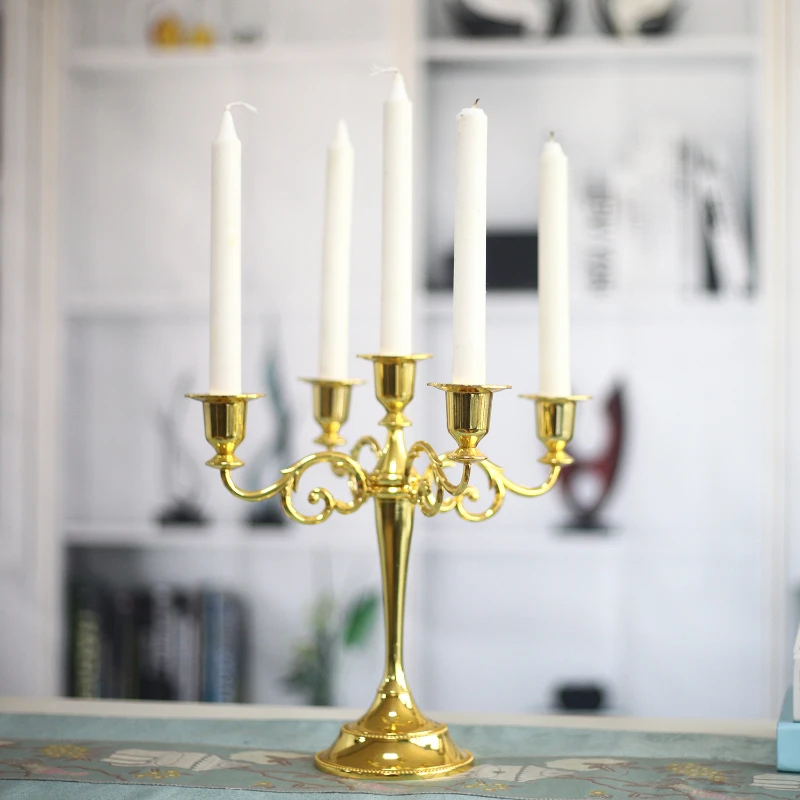 Metal Iron Candle Holder for Romantic Dinner Table Decoration